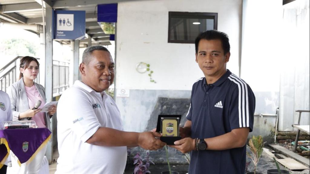 Pemkab dan KAI Jalin Sinergi K...